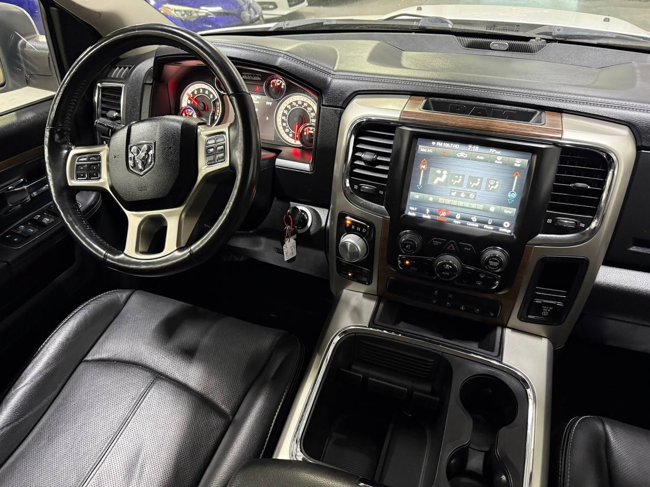 RAM 1500 Laramie Crew Cab 2018