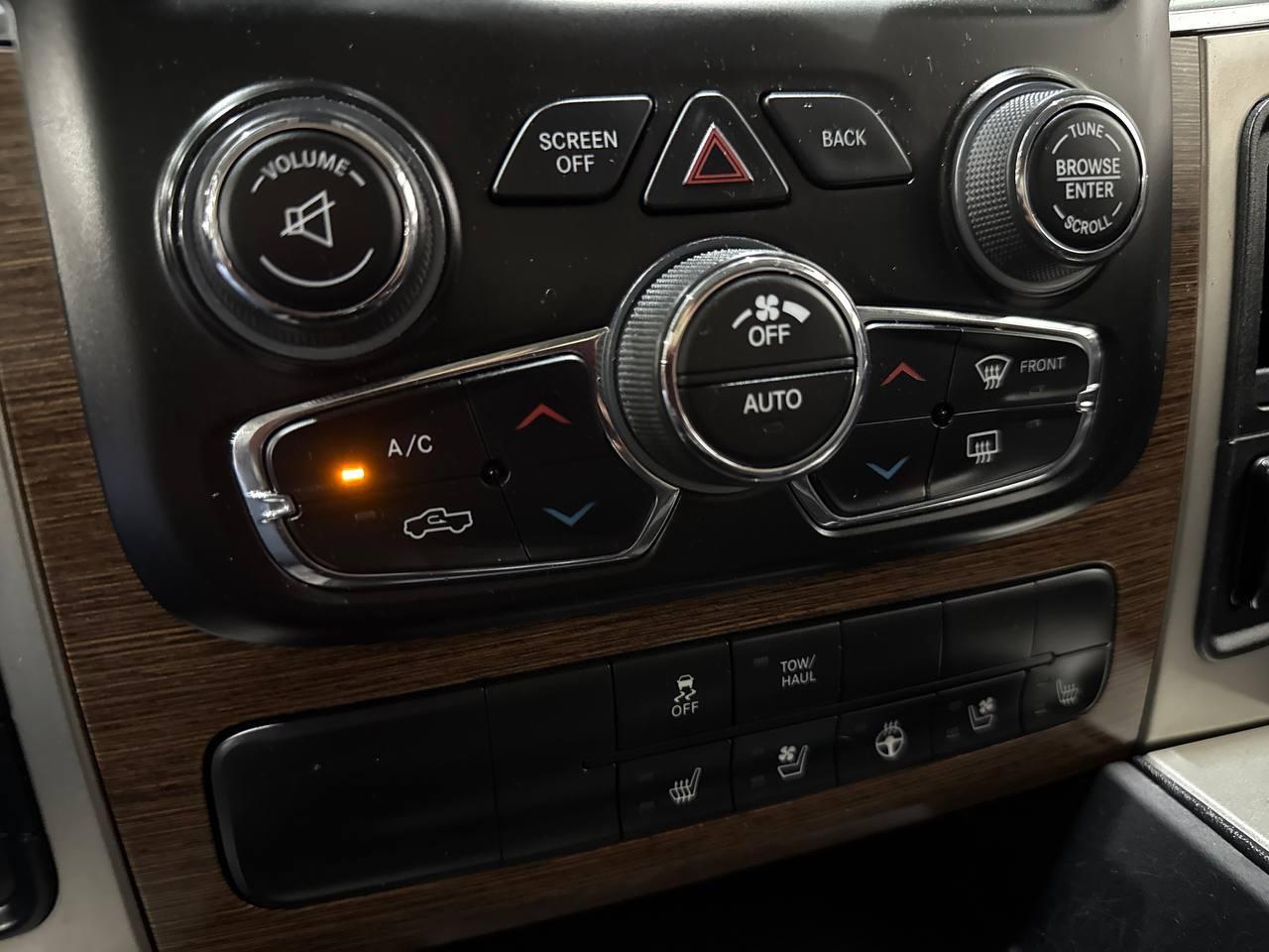 RAM 1500 Laramie Crew Cab 2018