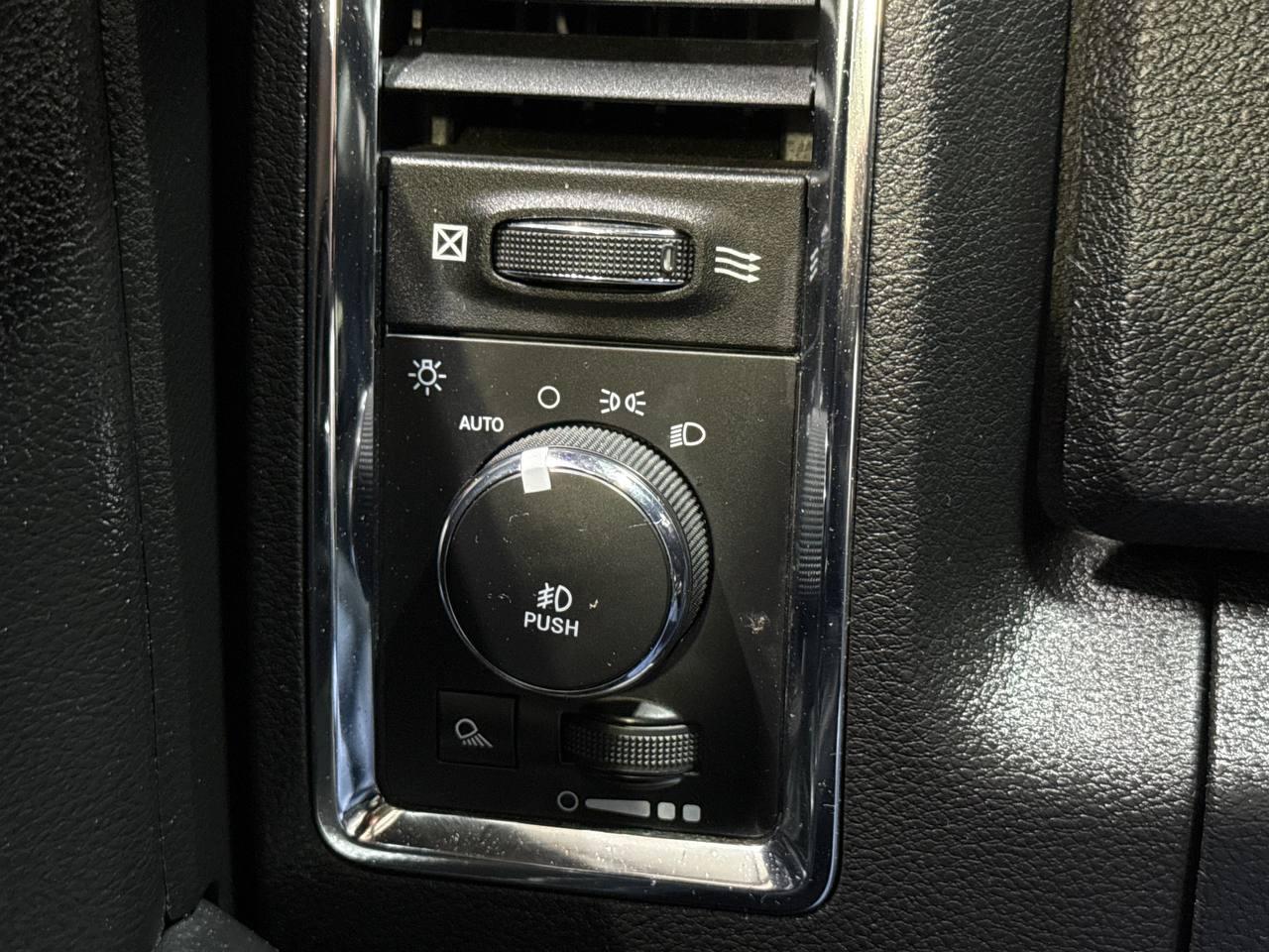 RAM 1500 Laramie Crew Cab 2018