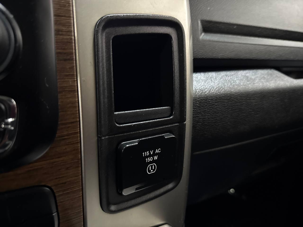 RAM 1500 Laramie Crew Cab 2018