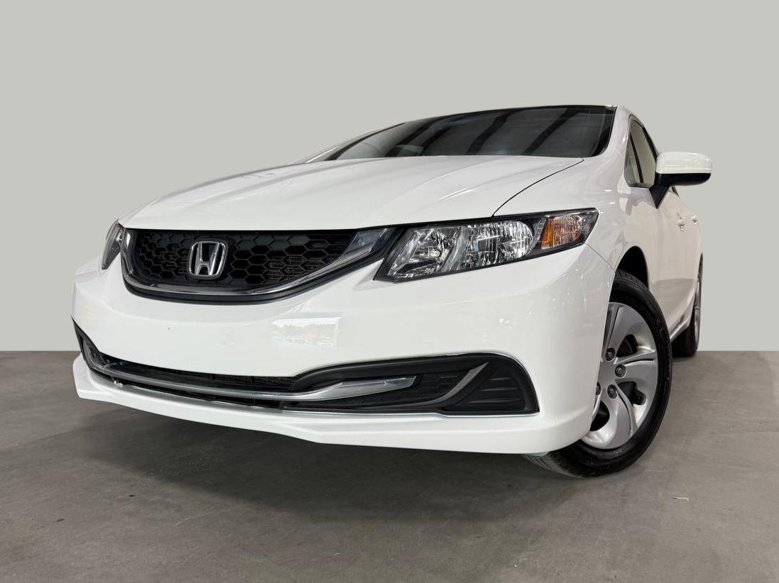 Honda Civic photo 2