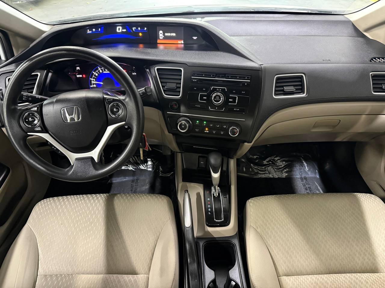 Honda Civic photo 13