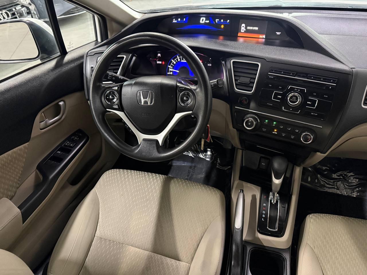 Honda Civic photo 14