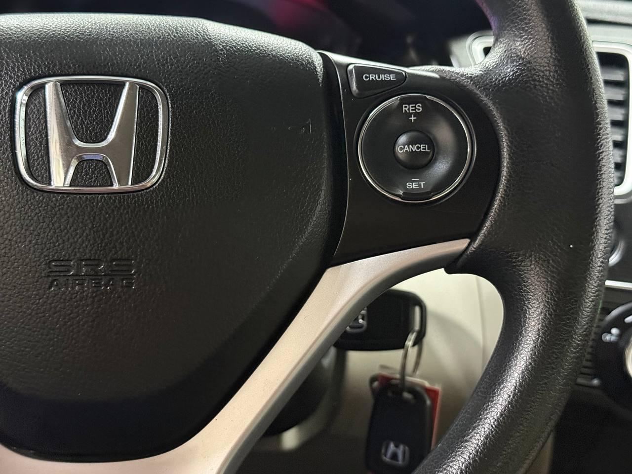 Honda Civic photo 17