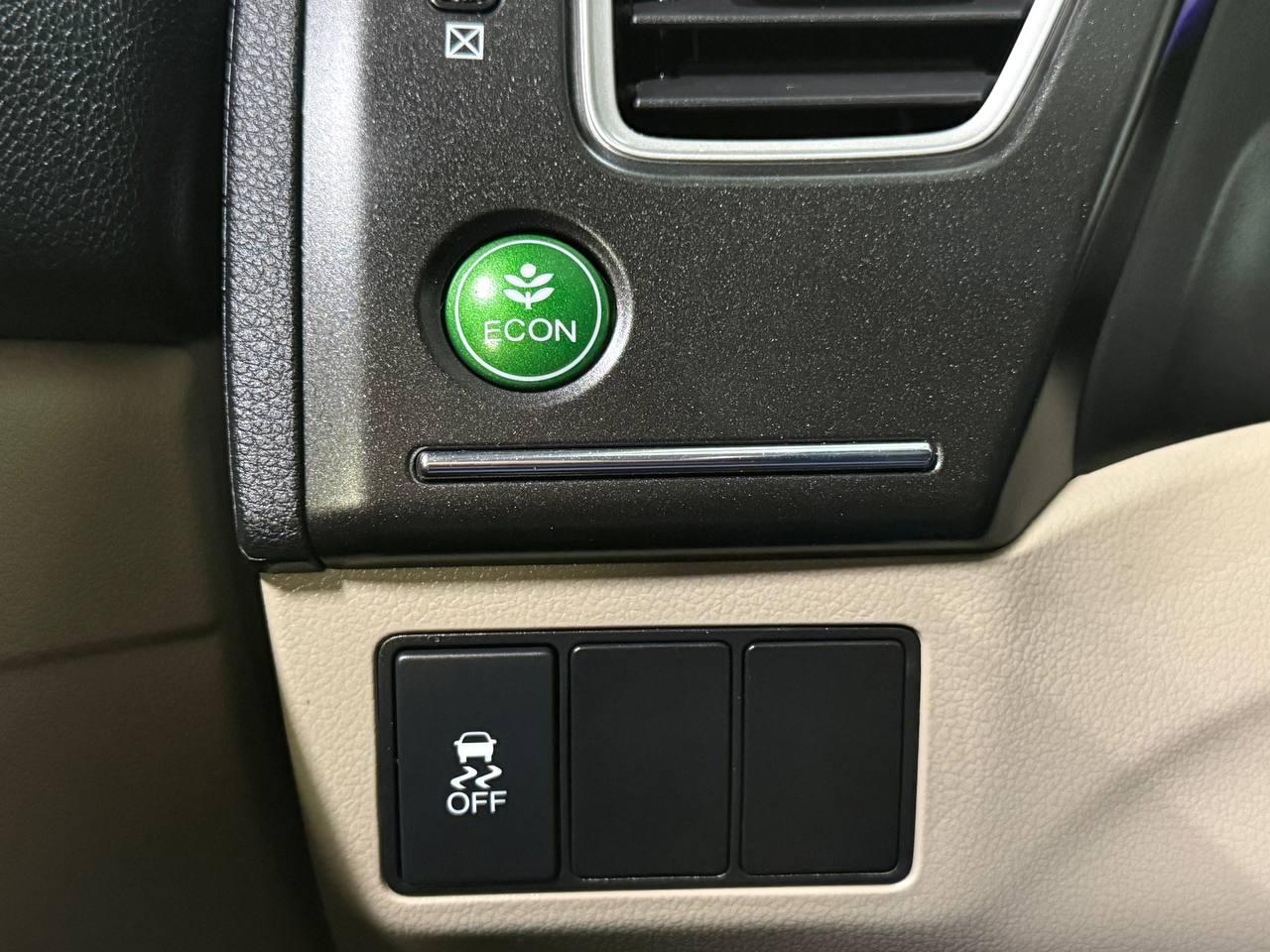 Honda Civic photo 34