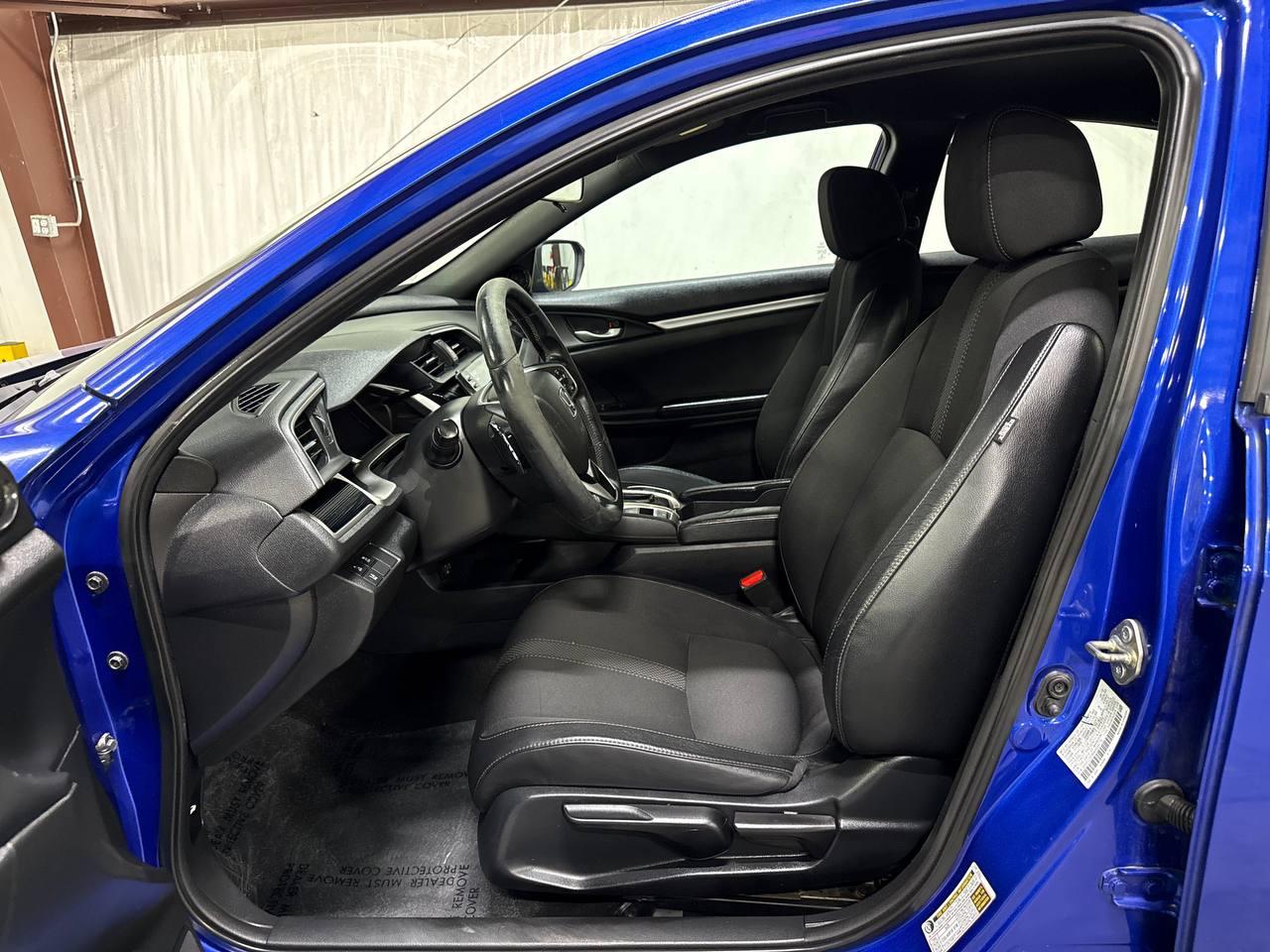 Honda Civic photo 9