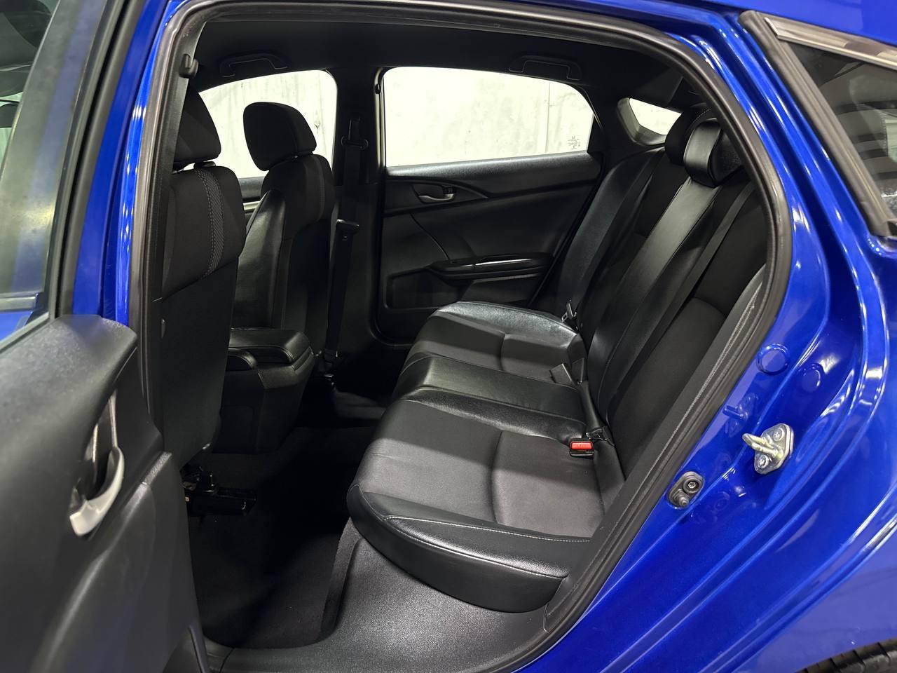 Honda Civic photo 11