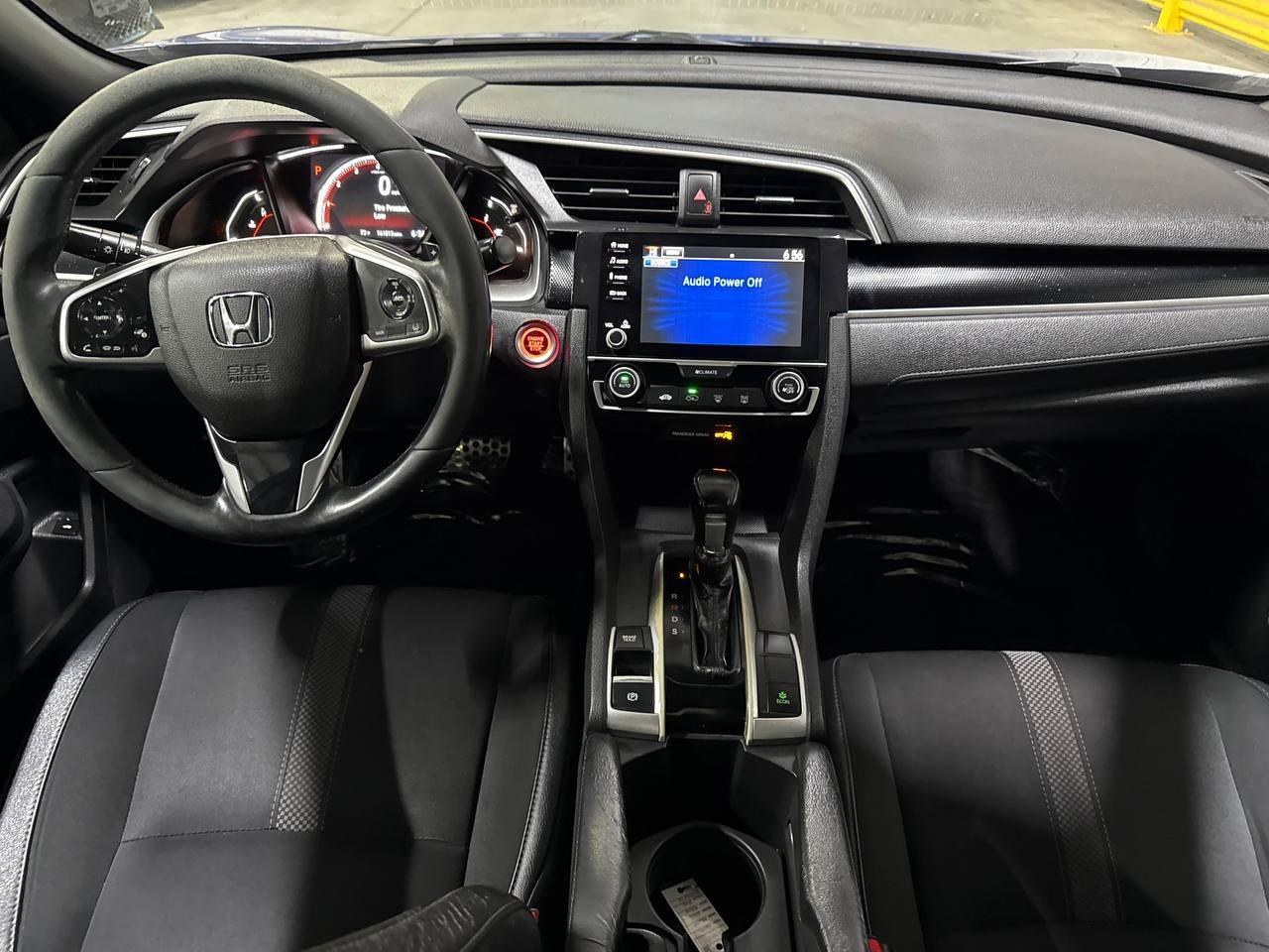 Honda Civic photo 13