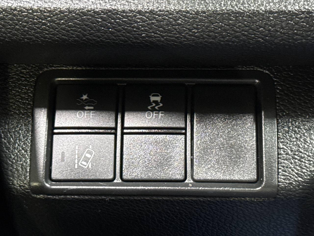 Honda Civic photo 30