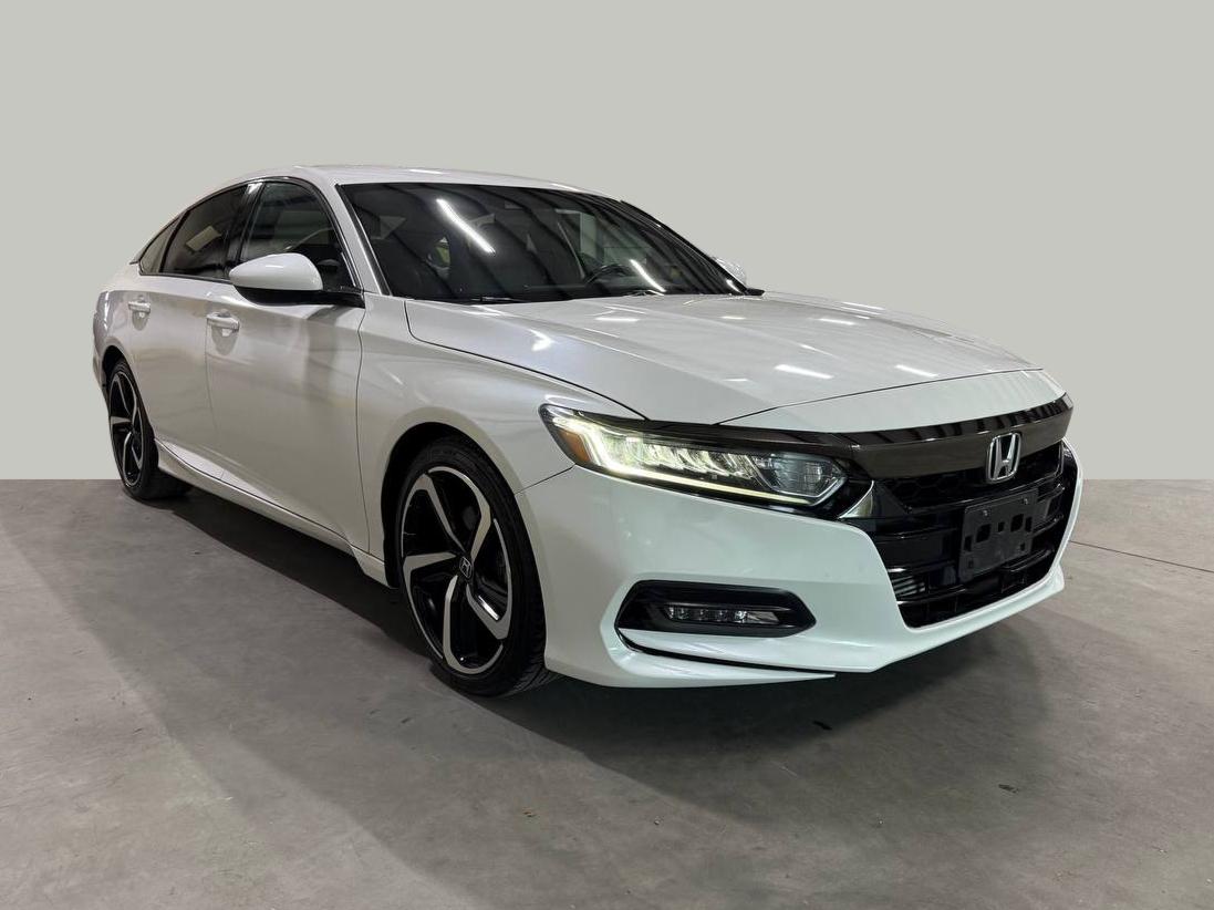 Honda Accord photo 5