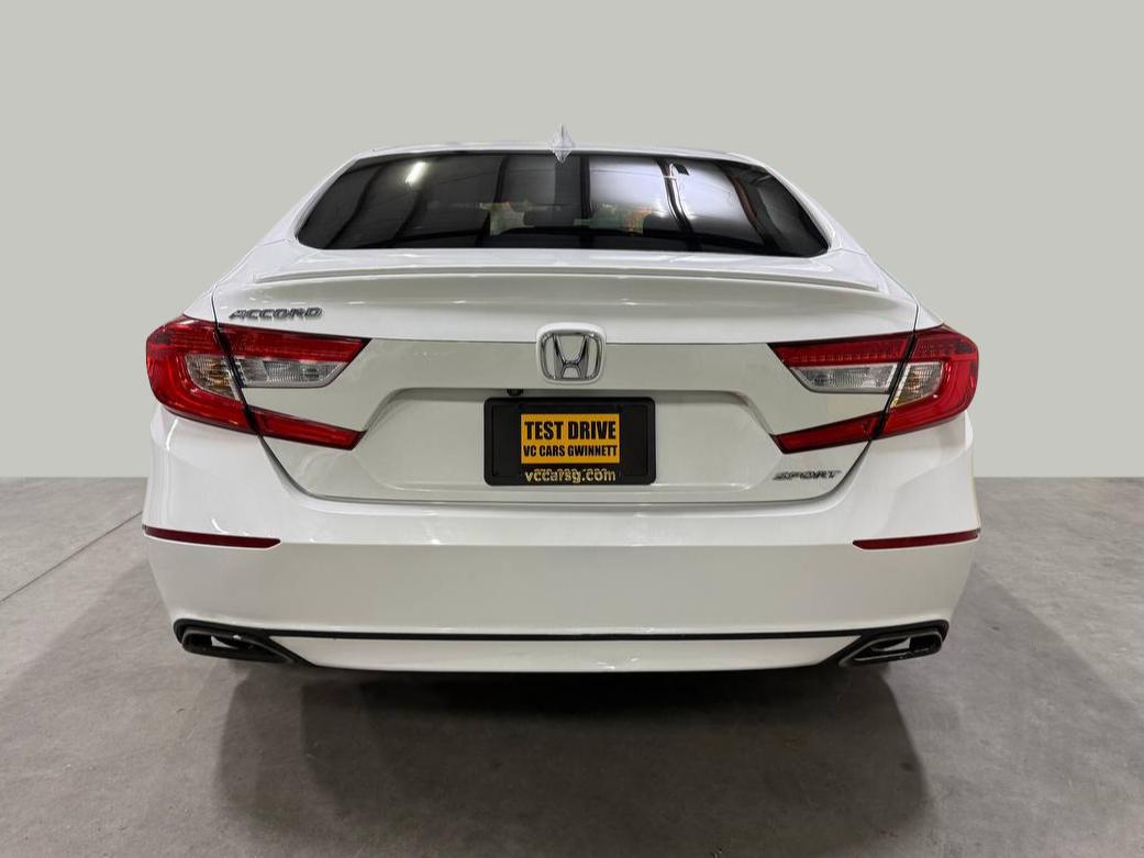 Honda Accord photo 7