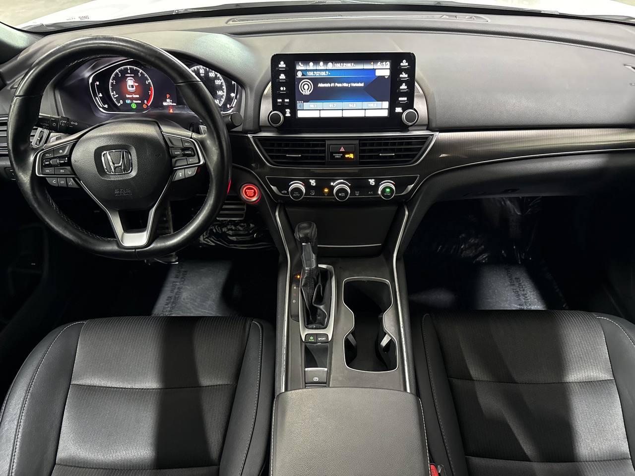 Honda Accord photo 13