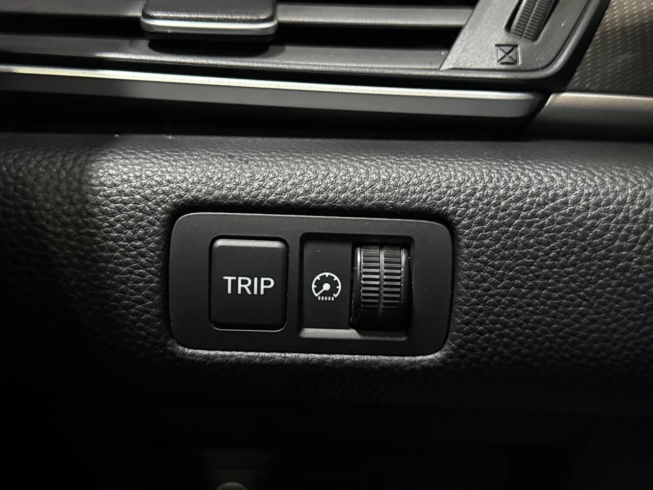 Honda Accord photo 30