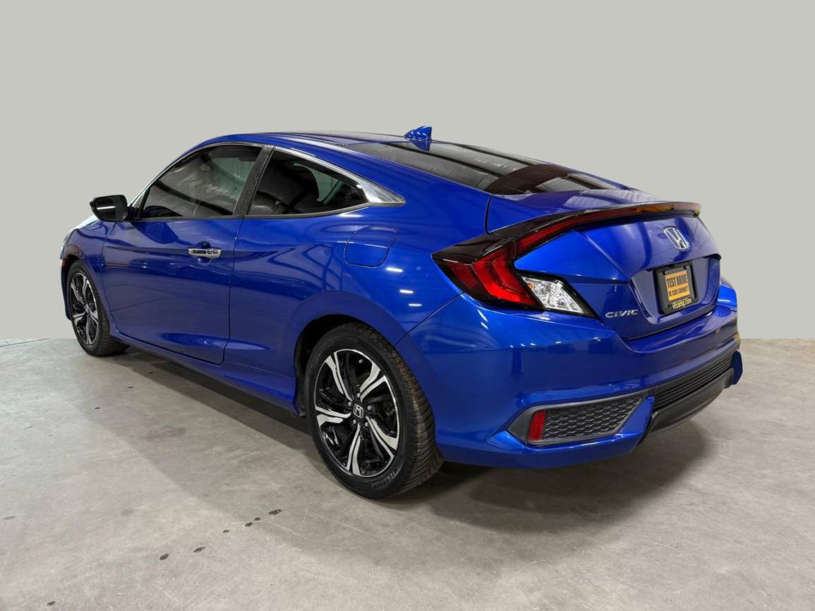 Honda Civic photo 7