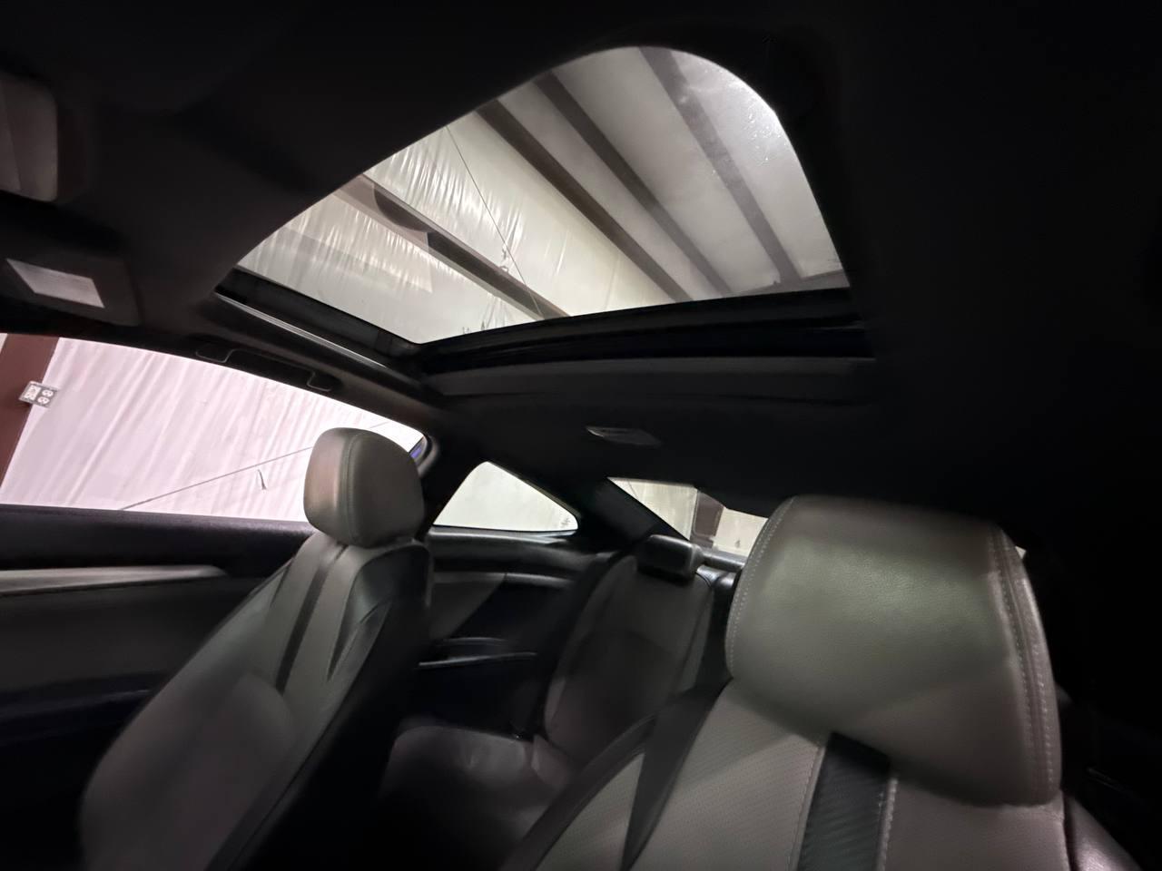 Honda Civic photo 10