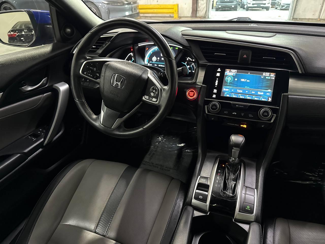 Honda Civic photo 12