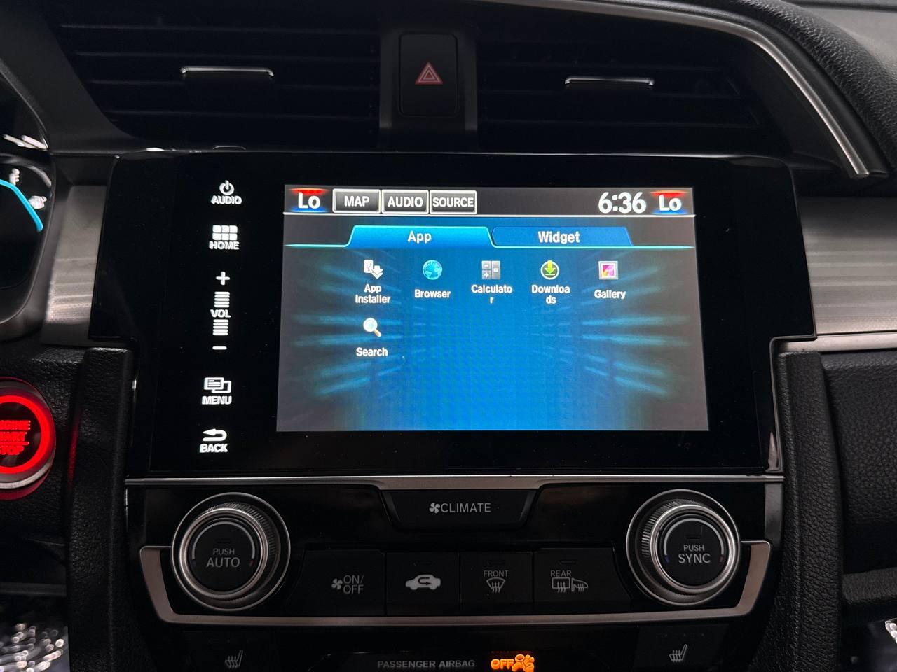 Honda Civic photo 24