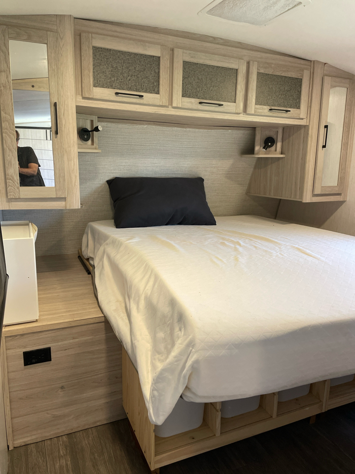 Cruiser RV Travel Trailer  2022 Cruiser RV Travel Trailer  2022