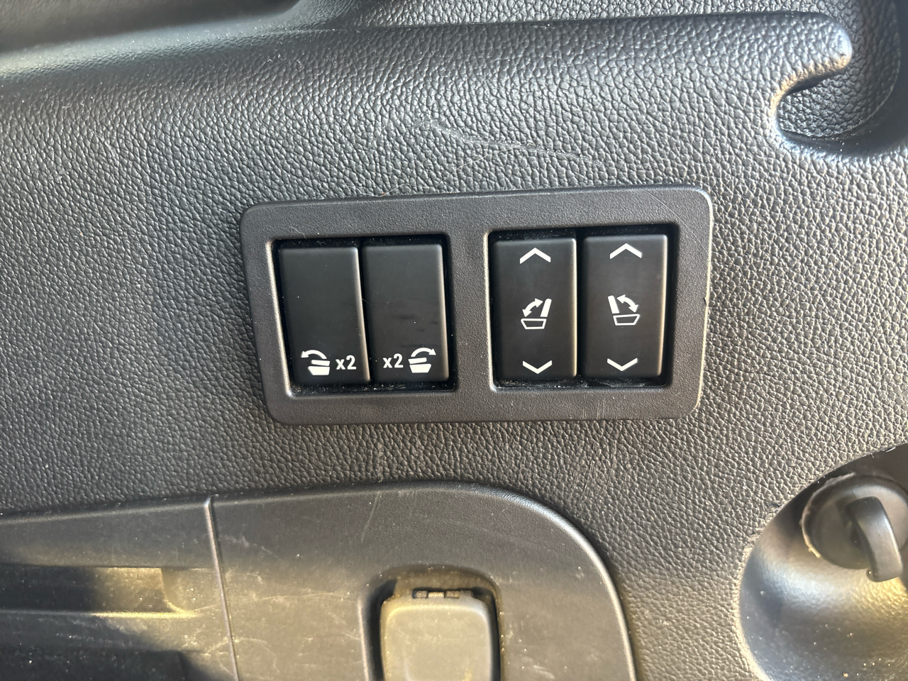 Chevrolet Suburban 2WD 4dr 1500 Premier 2018