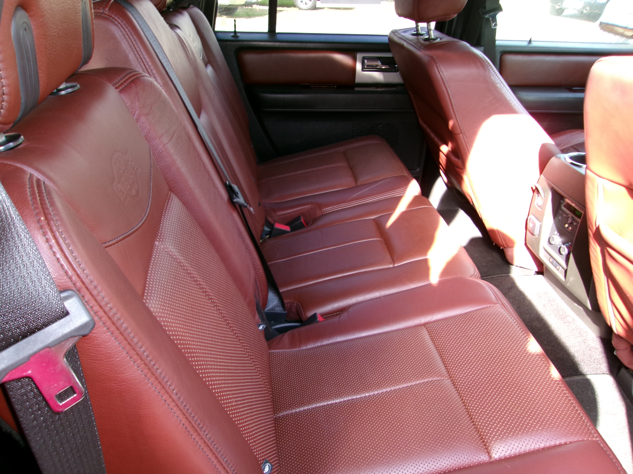 Ford Expedition EL 2WD 4dr King Ranch 2013