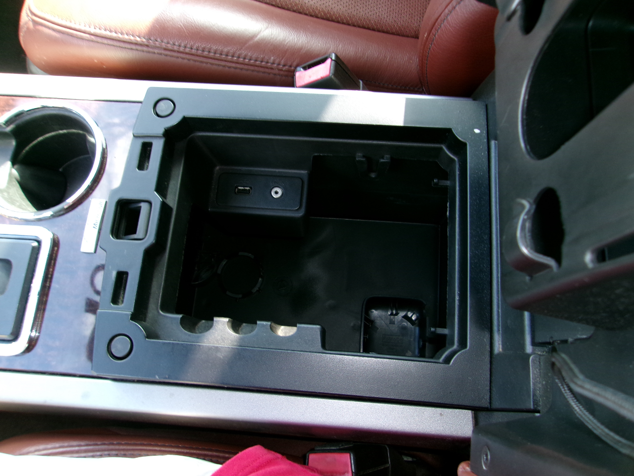 Ford Expedition EL 2WD 4dr King Ranch 2013