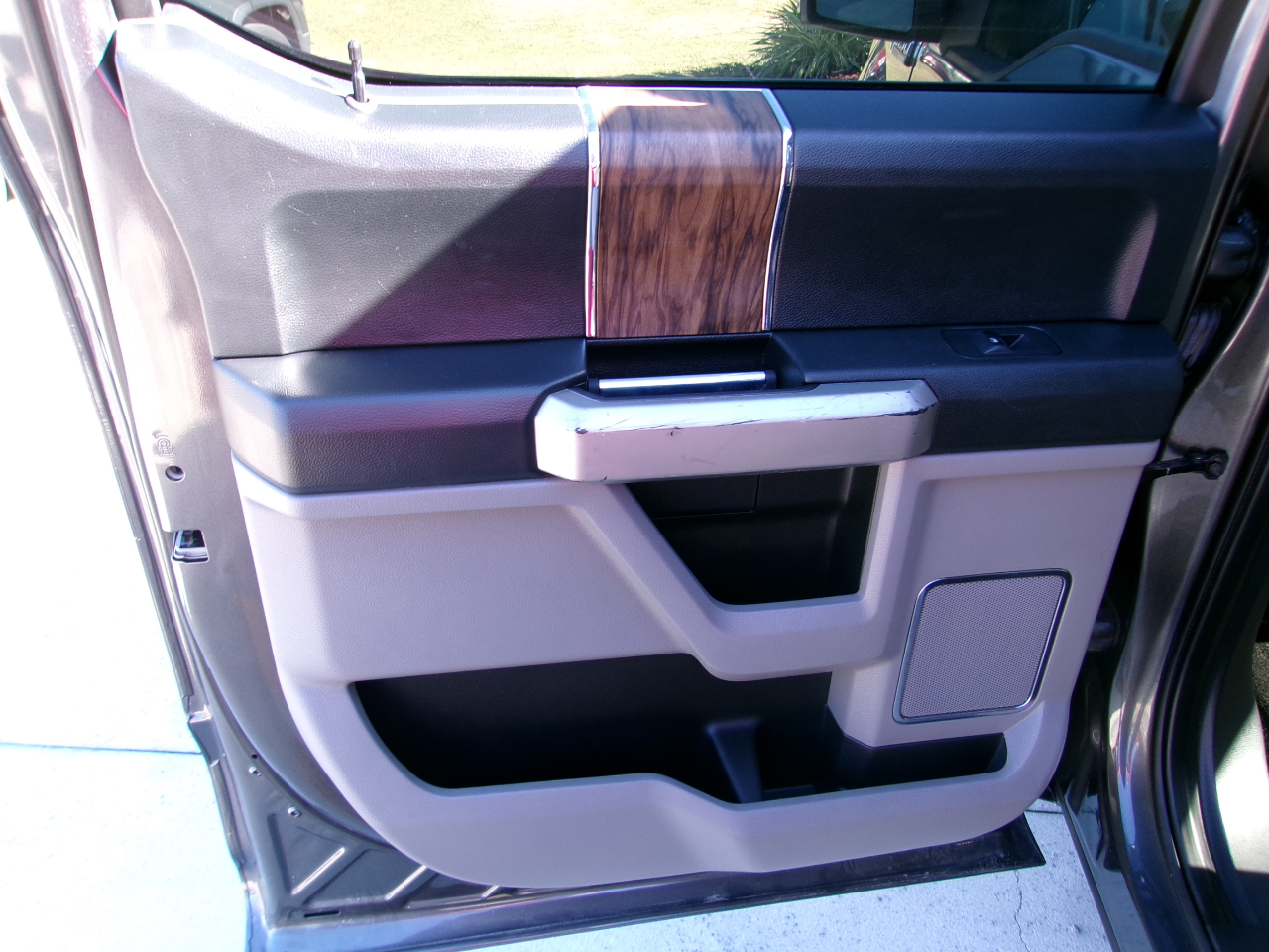 Ford F-150 Lariat 2WD SuperCrew 6.5' Box 2019