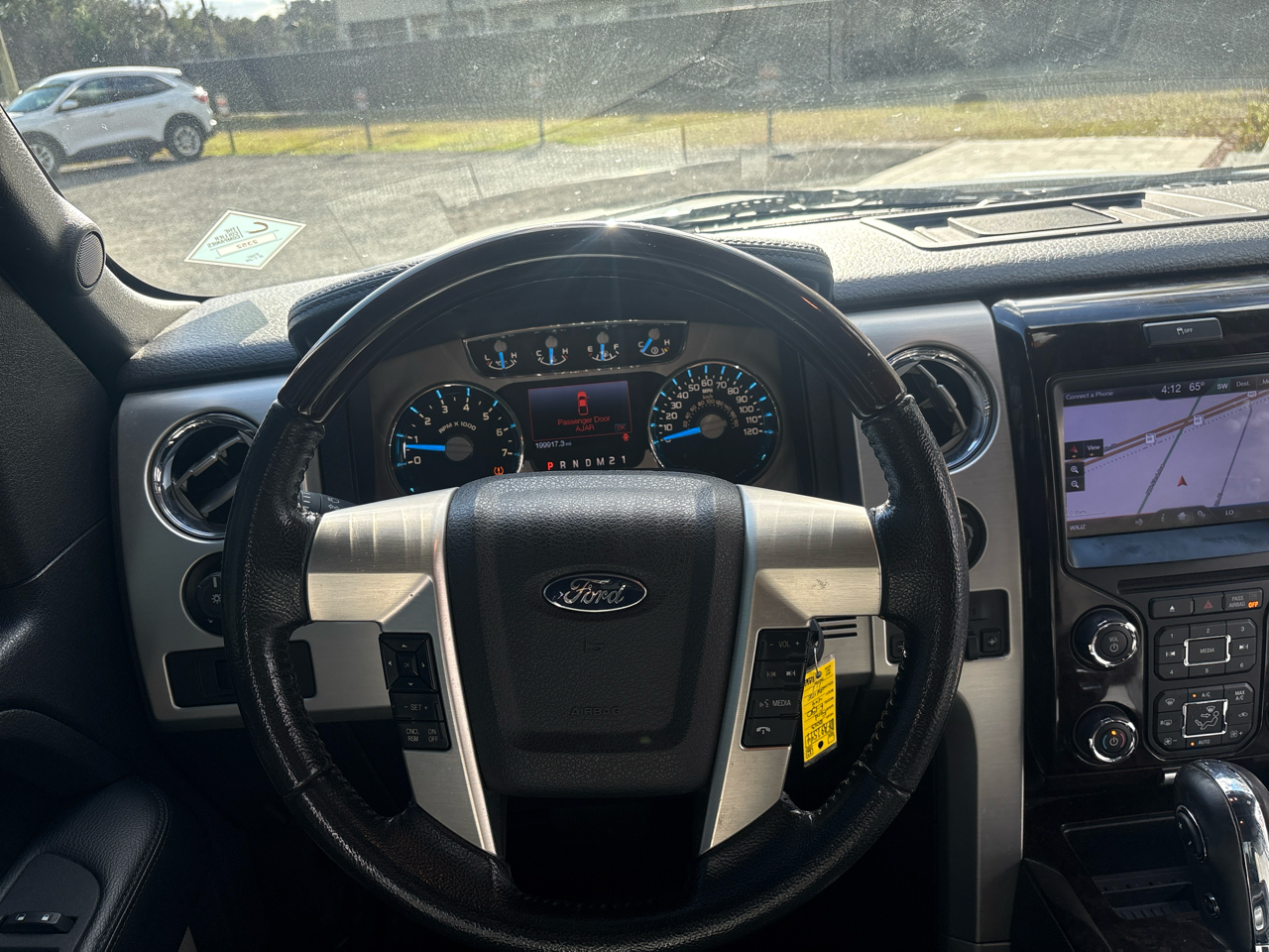 Ford F-150 4WD SuperCrew 145" Platinum 2013