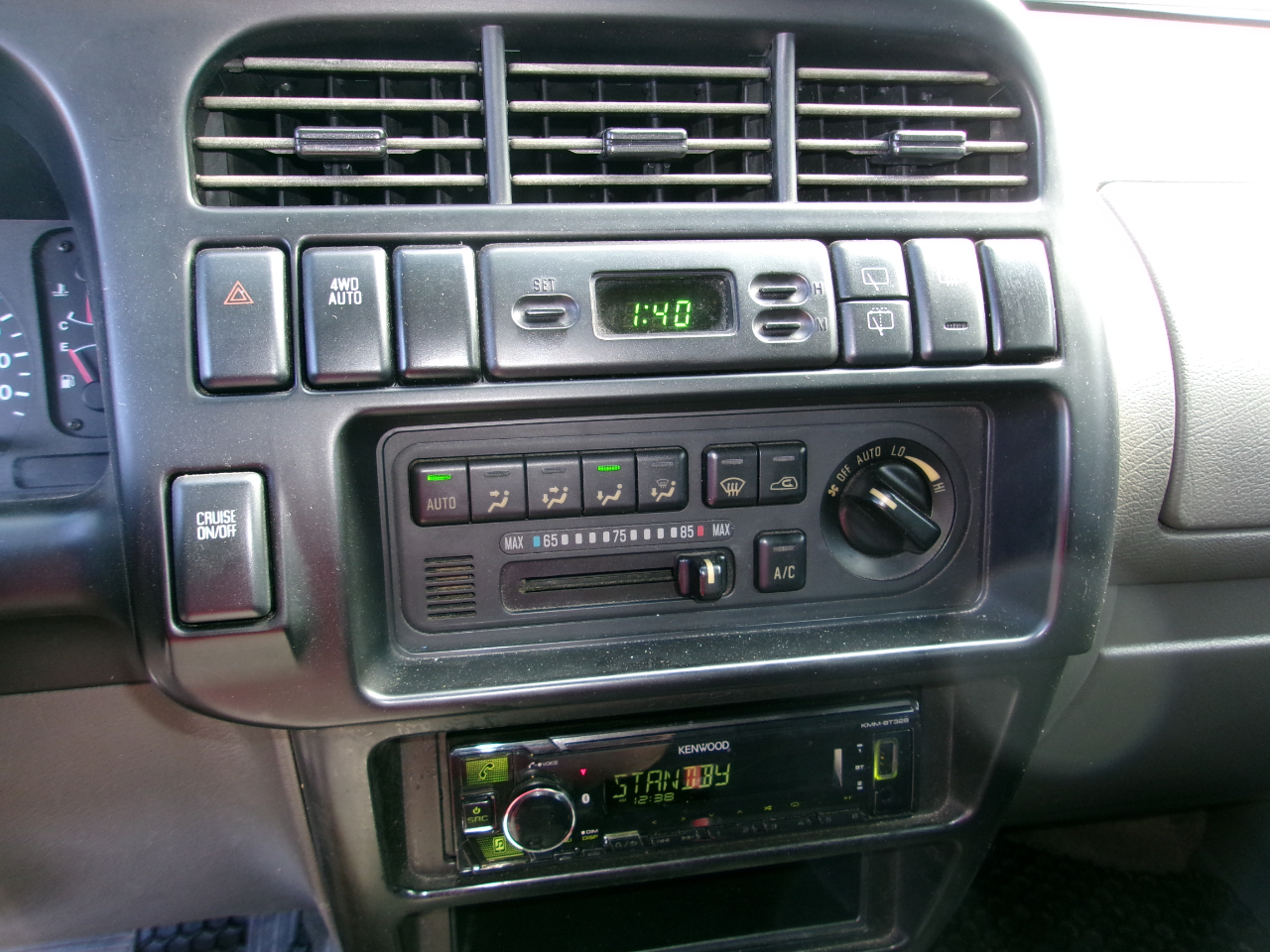 Isuzu Trooper 4dr LTD Auto 4WD 2001