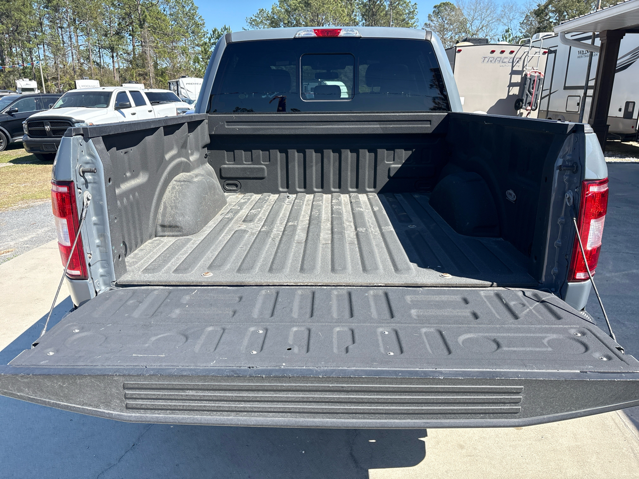 Ford F-150 4WD SuperCrew 145" FX4 2019