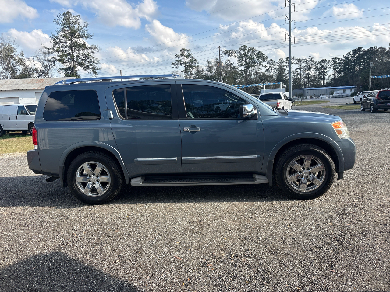Nissan Armada 2WD 4dr Platinum 2010