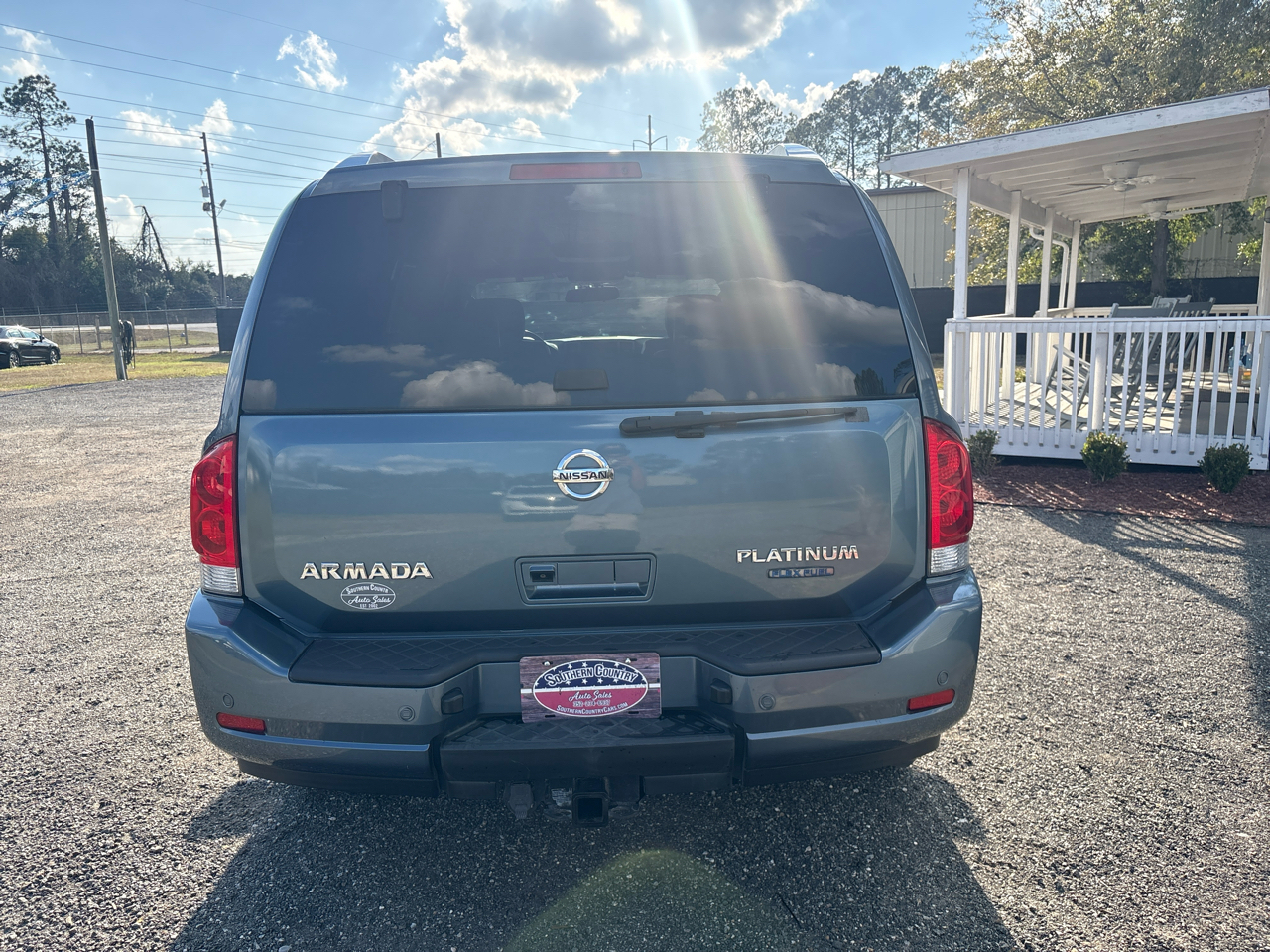 Nissan Armada 2WD 4dr Platinum 2010