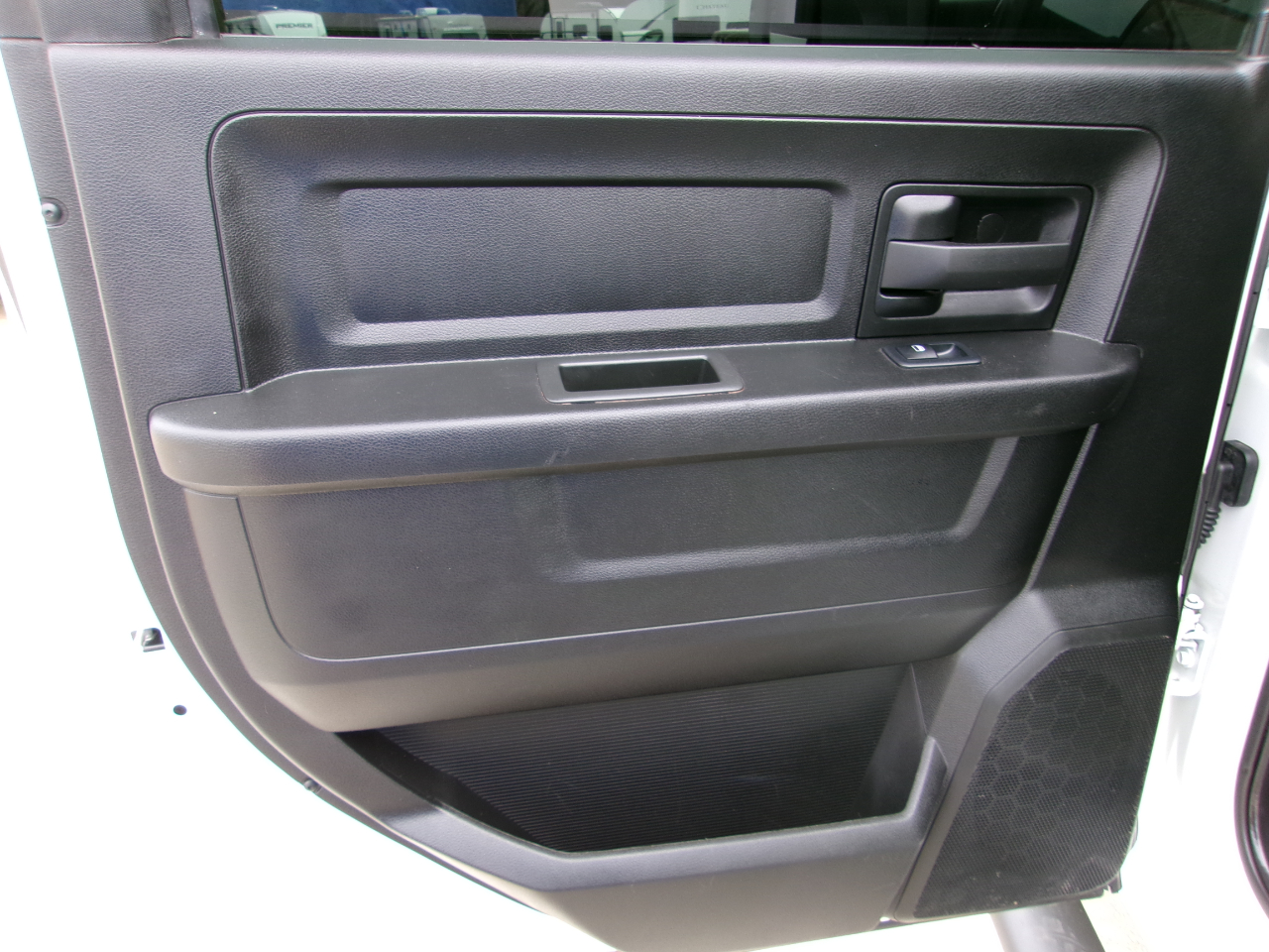 RAM 2500 Tradesman 4x4 Crew Cab 6'4" Box 2022