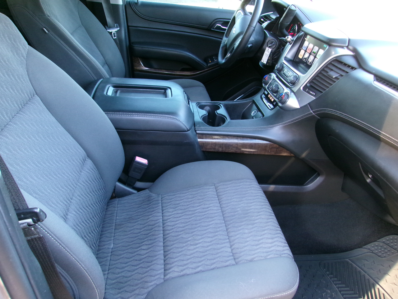 Chevrolet Tahoe 4WD 4dr LS 2018