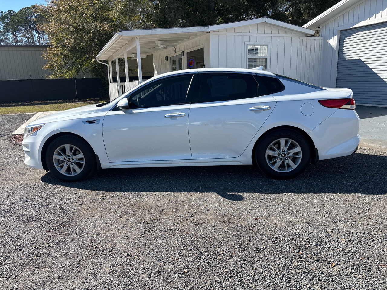 Kia Optima 4dr Sdn LX 2016