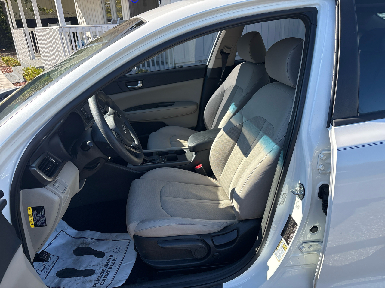 Kia Optima 4dr Sdn LX 2016