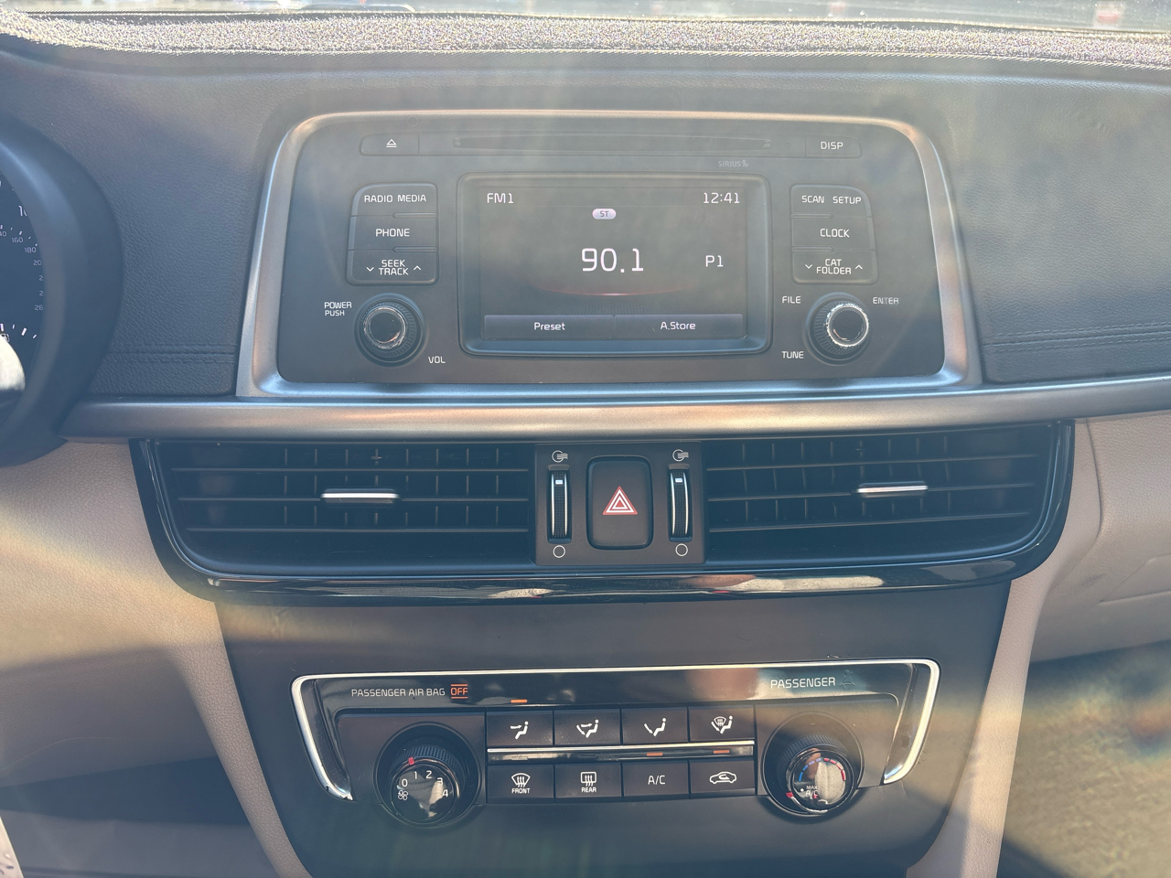 Kia Optima 4dr Sdn LX 2016