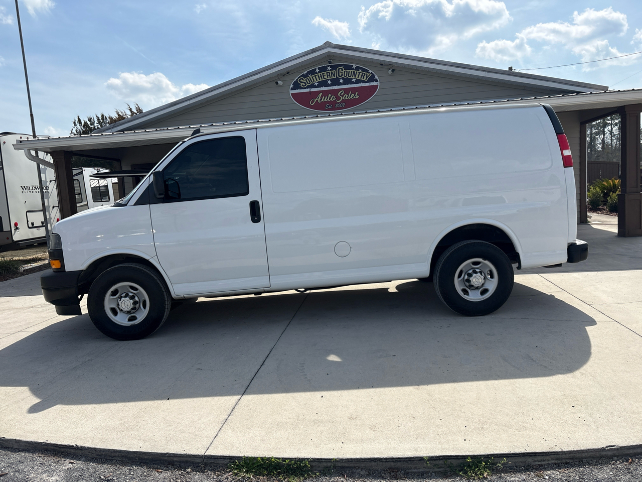 Chevrolet Express Cargo Van RWD 2500 135" 2019