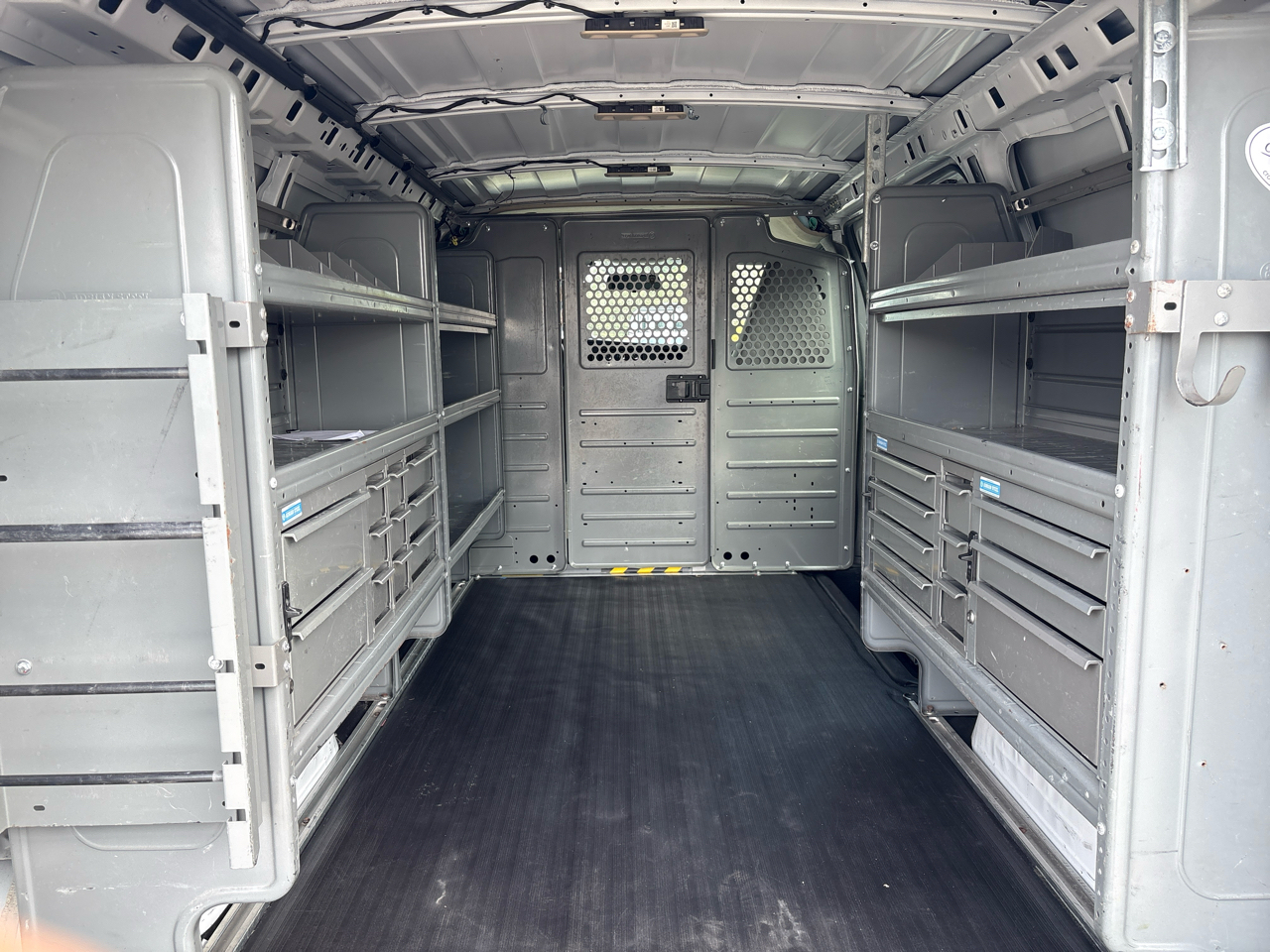 Chevrolet Express Cargo Van RWD 2500 135" 2019