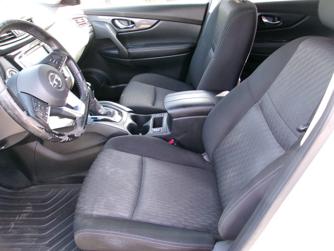 Nissan Rogue FWD SV 2020