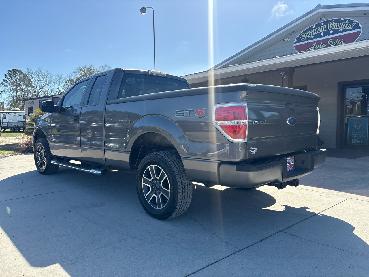 Ford F-150 4WD SuperCab 133" STX 2010