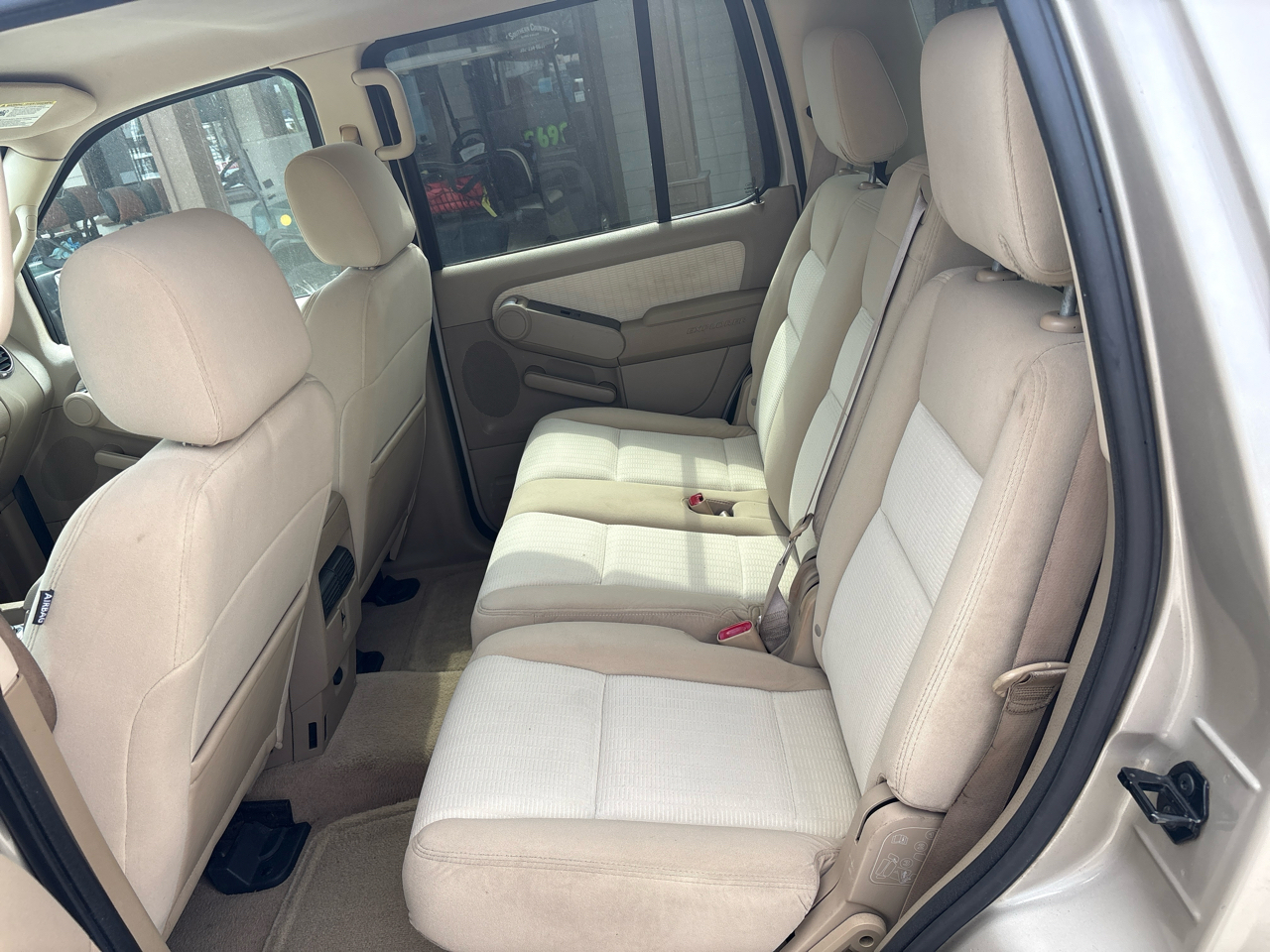 Ford Explorer 2WD 4dr V6 XLT 2007