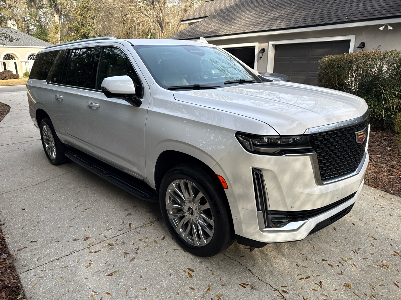 Cadillac Escalade ESV RWD 4dr Premium Luxury 2023