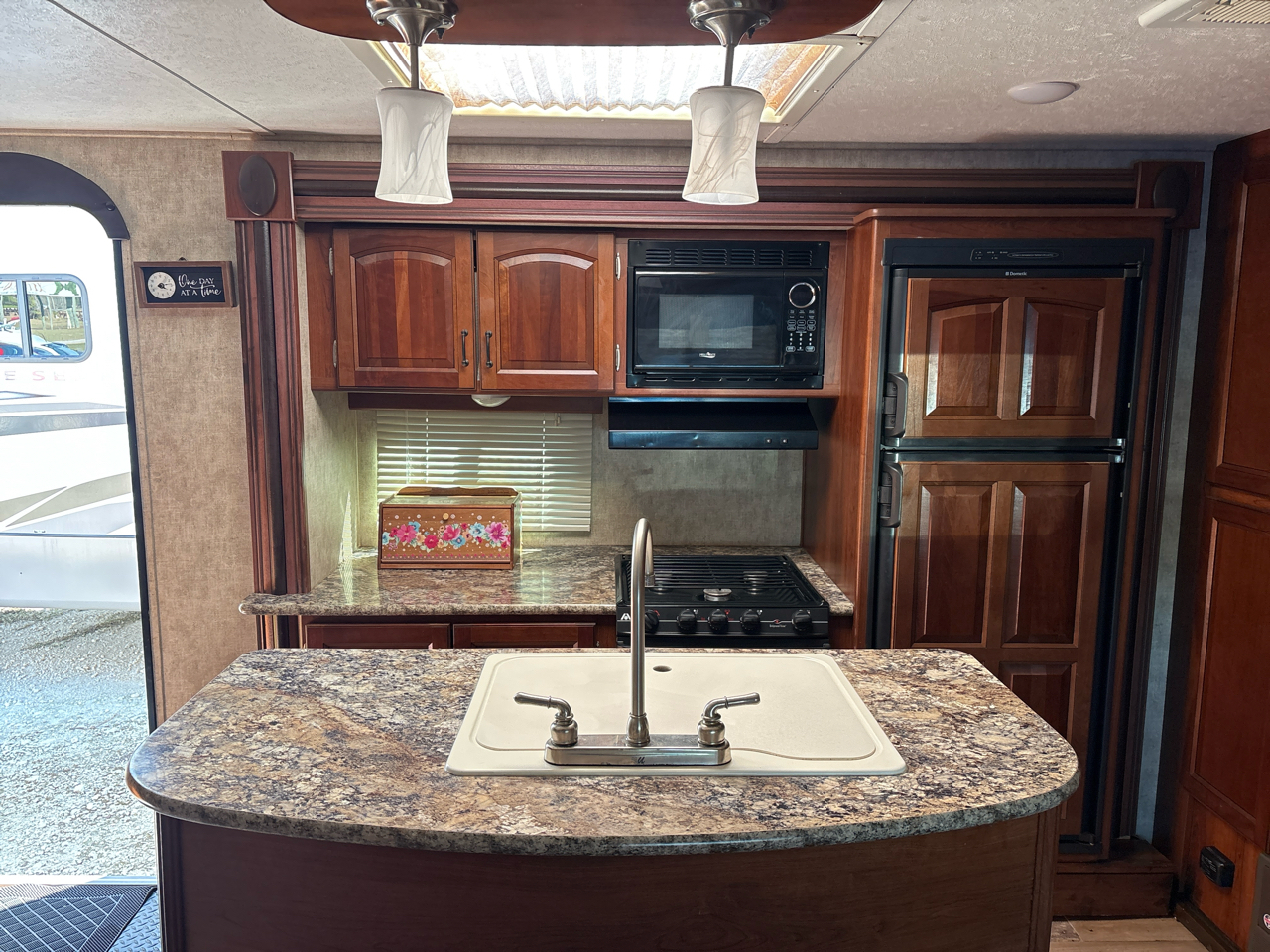 Forest River Trailer  2015