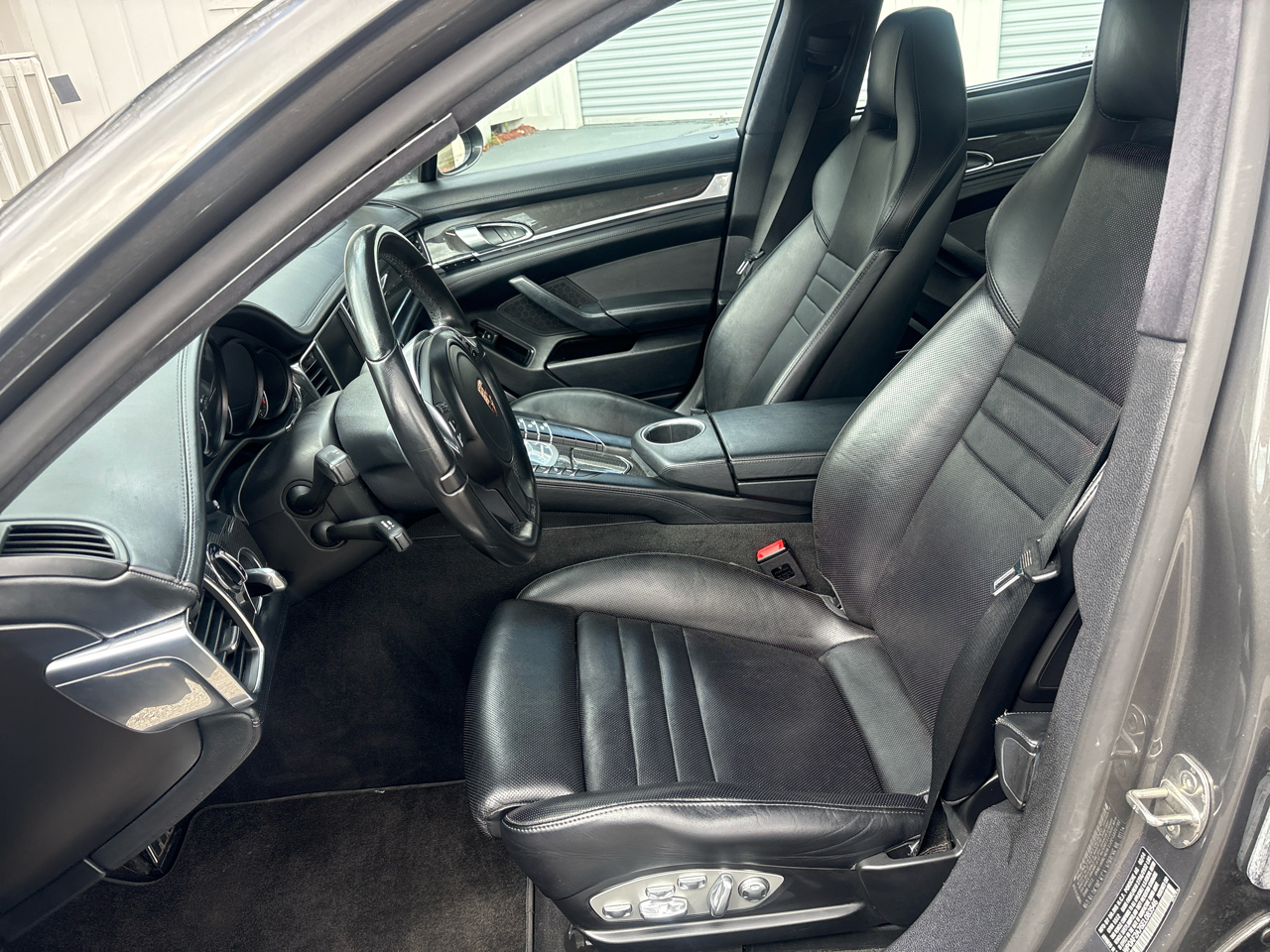 Porsche Panamera 4dr HB GTS 2014