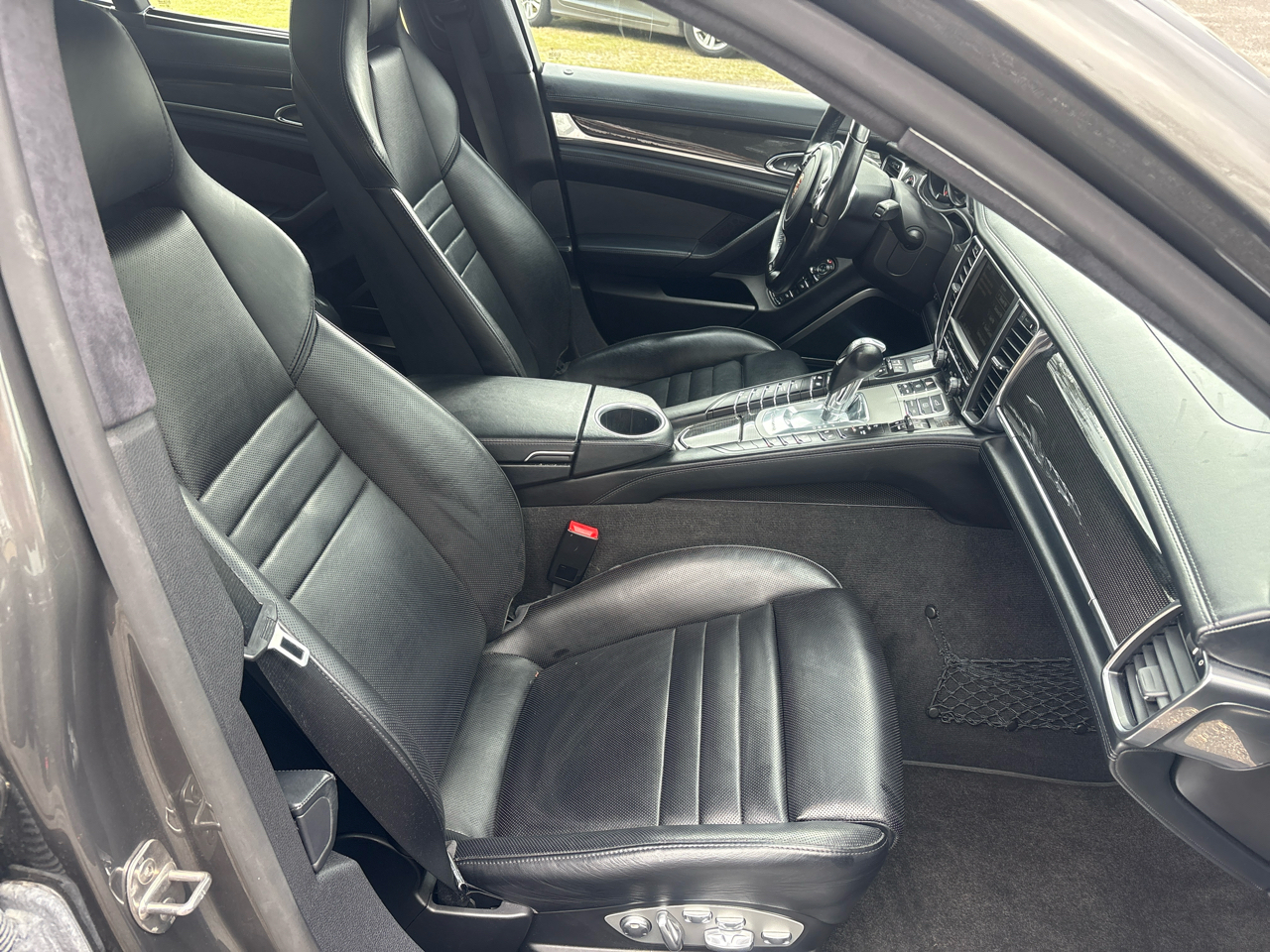 Porsche Panamera 4dr HB GTS 2014