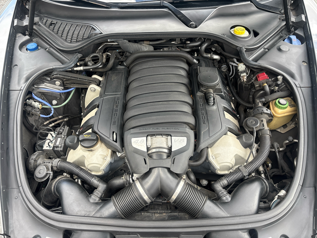 Porsche Panamera 4dr HB GTS 2014