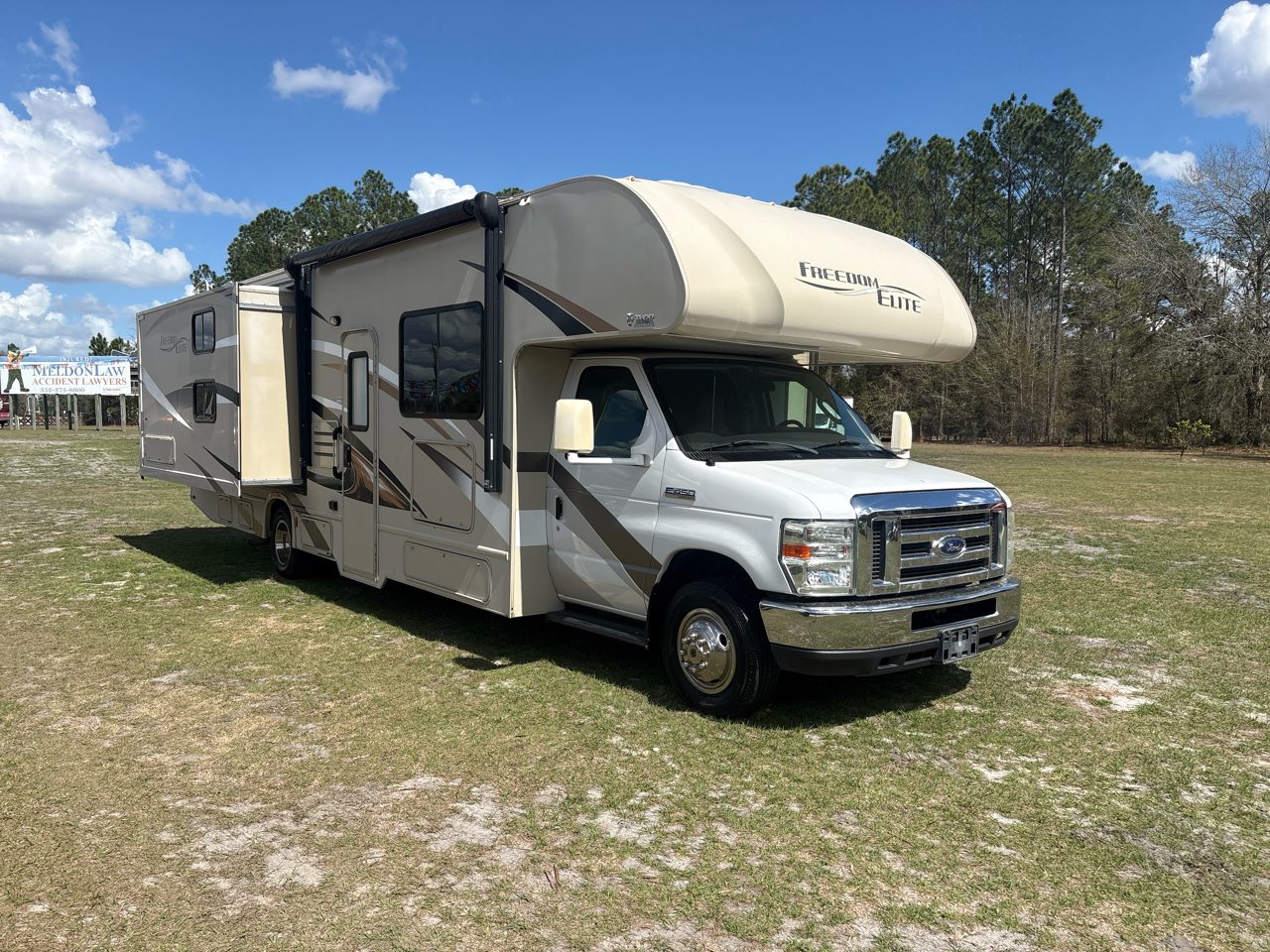 Thor Motor Coach Freedom Elite  2017