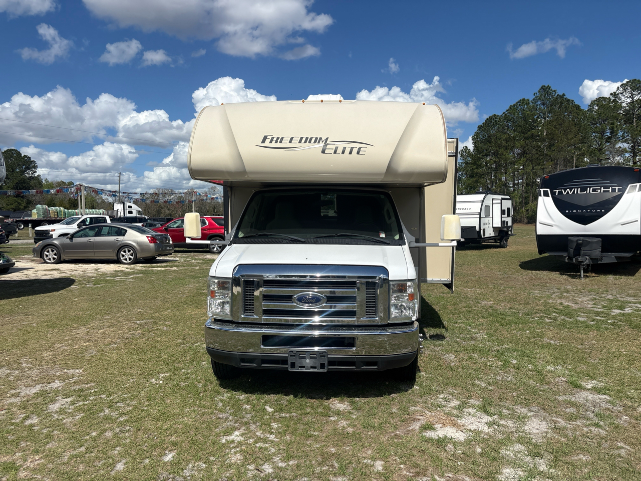 Thor Motor Coach Freedom Elite  2017