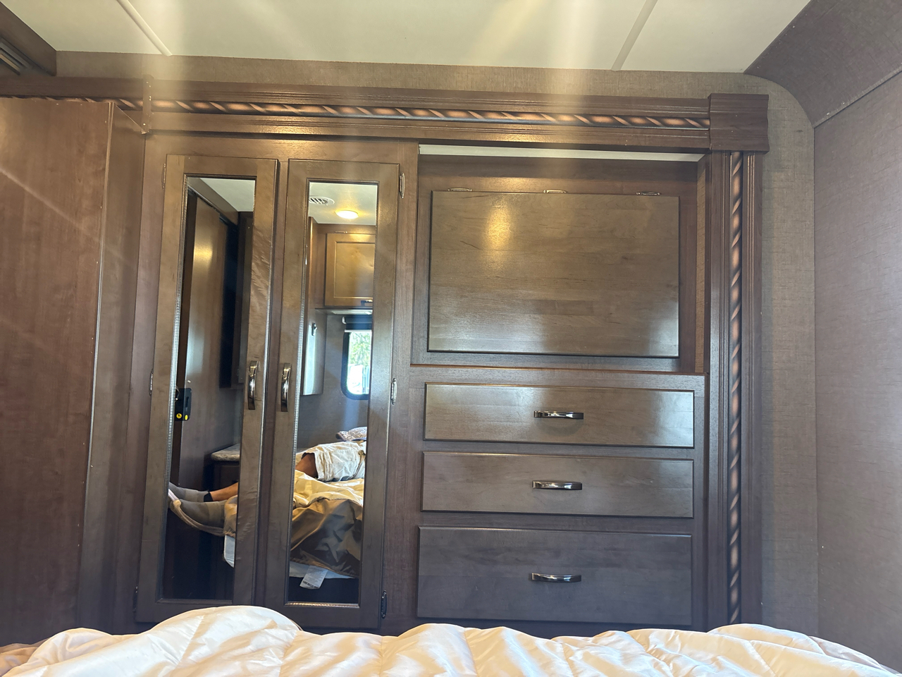 Thor Motor Coach Freedom Elite  2017