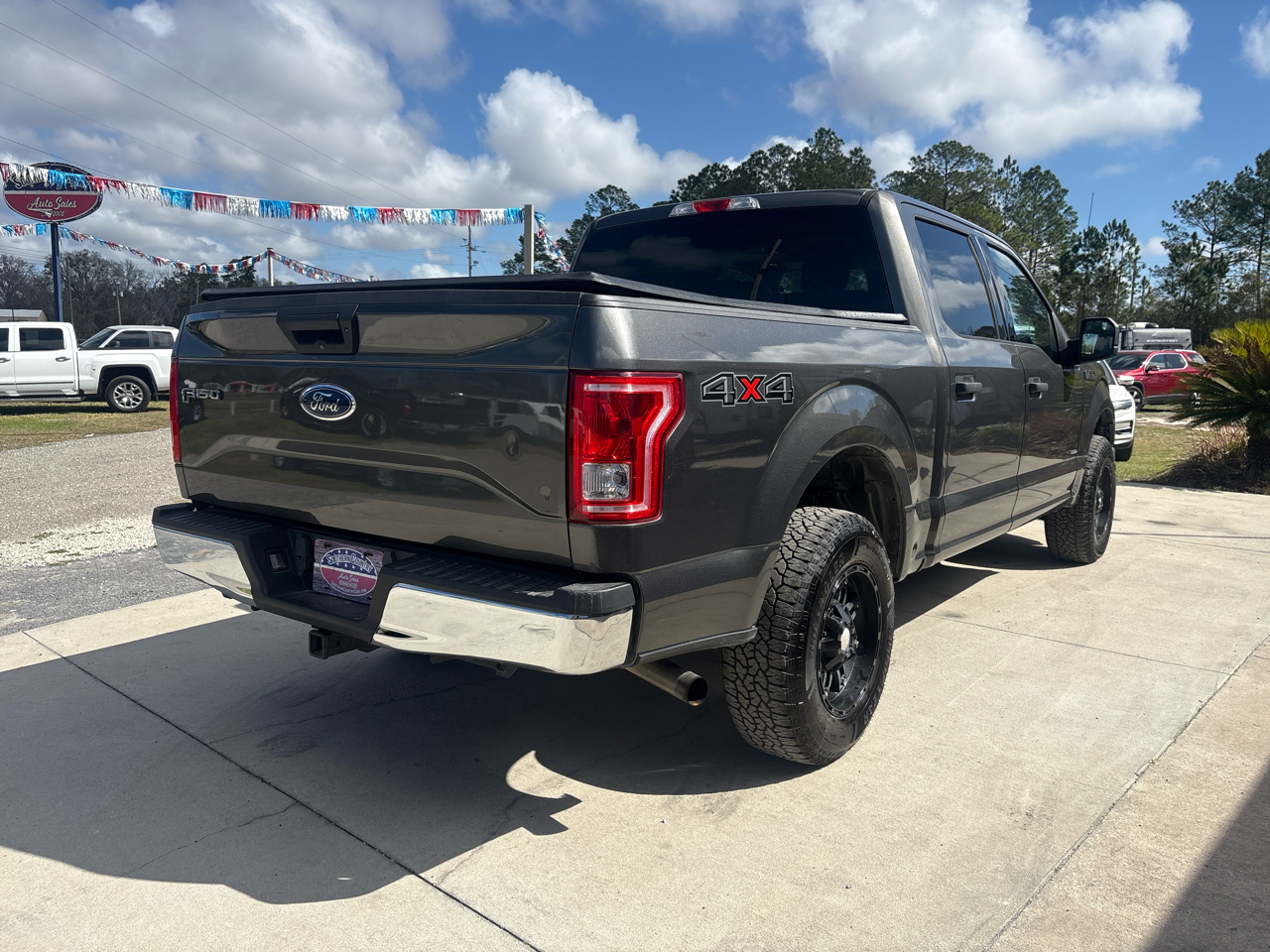 Ford F-150 4WD SuperCrew 145" XLT 2016